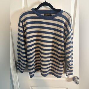 Eddie Bauer vintage Men's Navy and Cream Striped Crewneck Sweater size small EUC